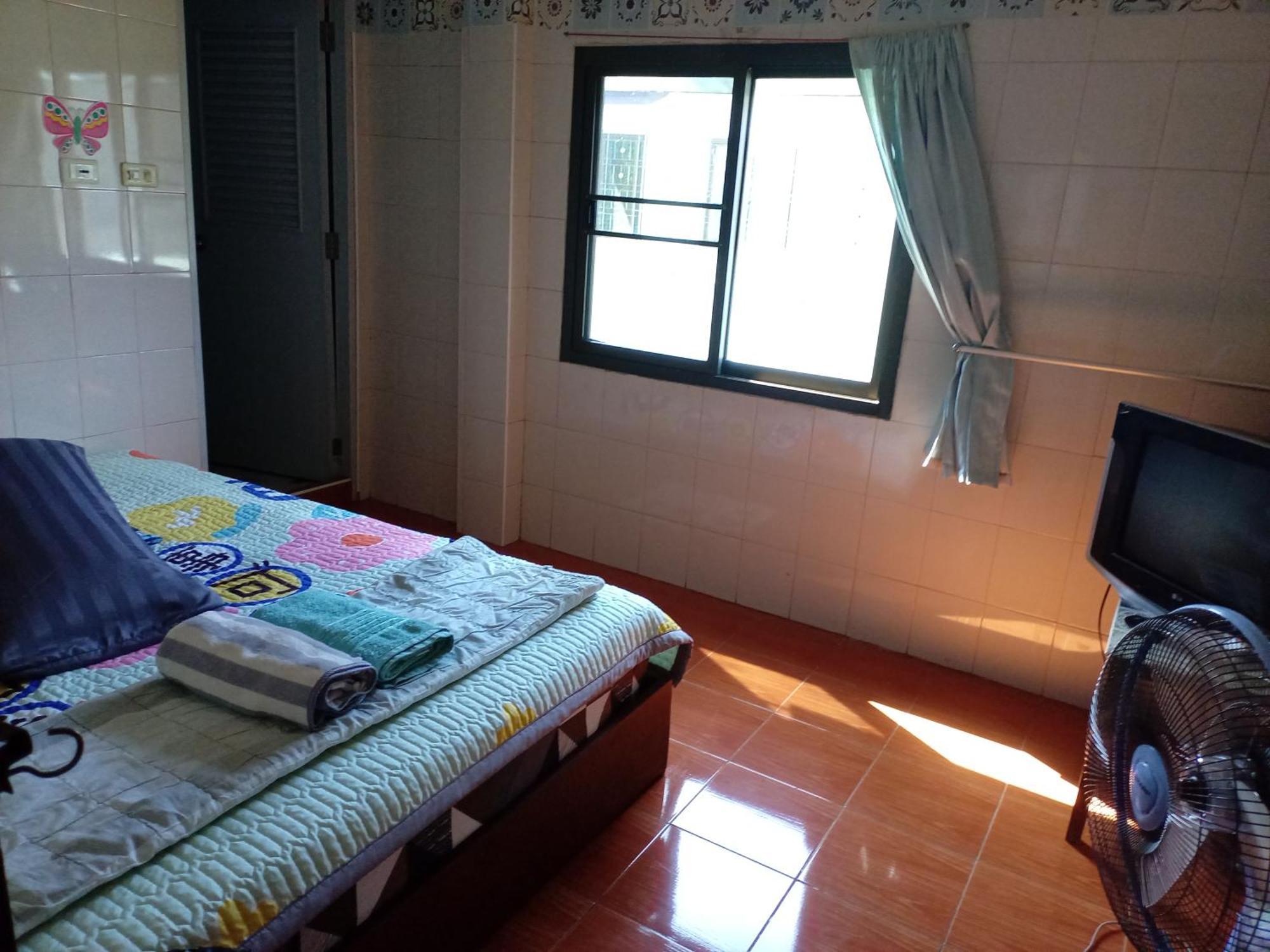 Np Guesthouse Trat Luaran gambar