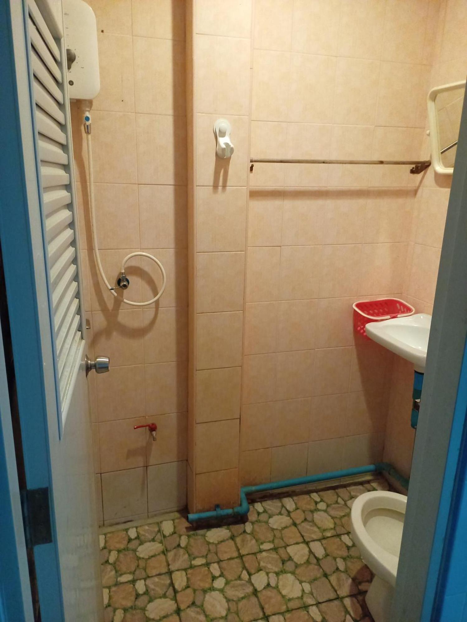 Np Guesthouse Trat Luaran gambar