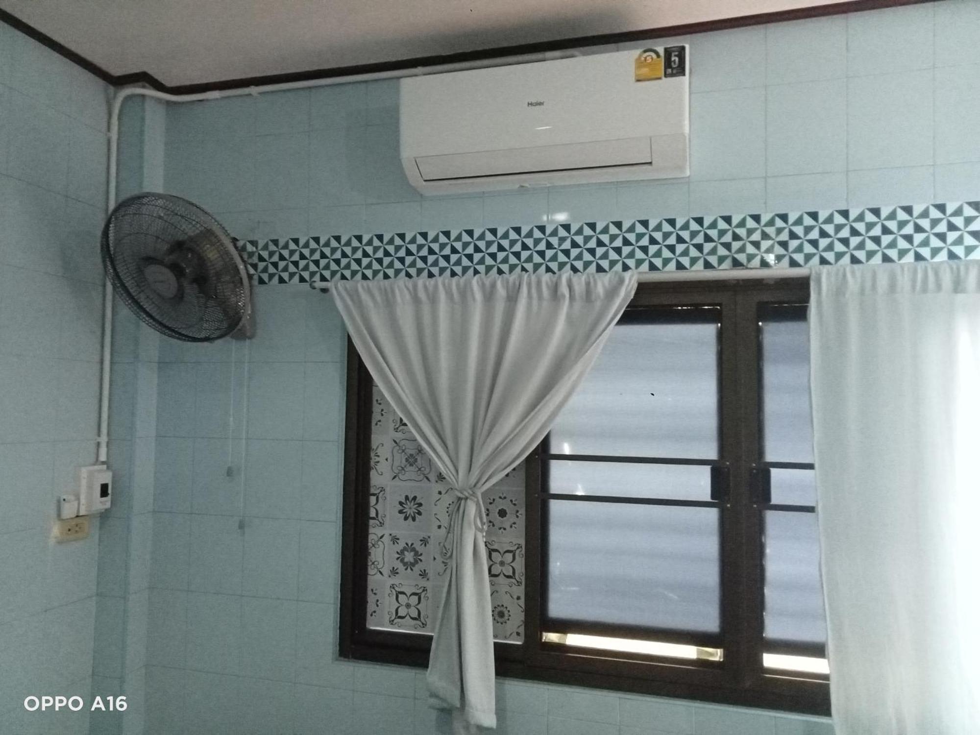 Np Guesthouse Trat Luaran gambar